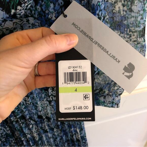 NWT Karl Lagerfeld Blue Floral Chiffon Pleated Dress. - Picture 8 of 12